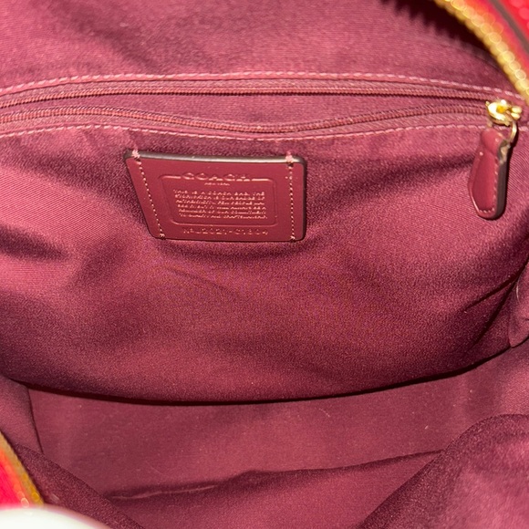Coach Signature Red Backpack - Picture 9 of 10